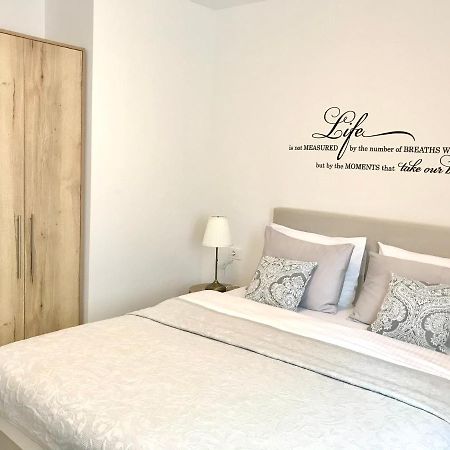 Cocoville Beach House- Makarska Apartment Ngoại thất bức ảnh