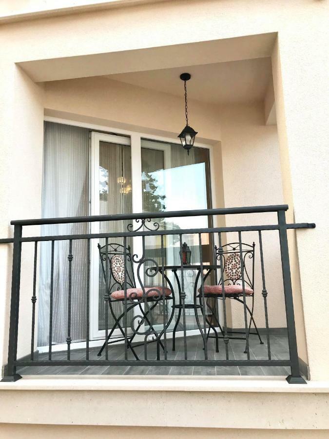 Cocoville Beach House- Makarska Apartment Ngoại thất bức ảnh